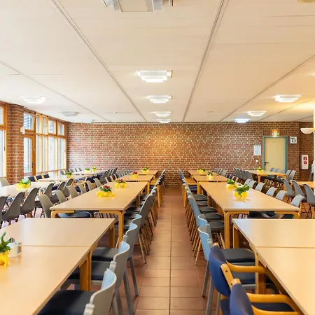 Garner - Akademie Hotell Kiel