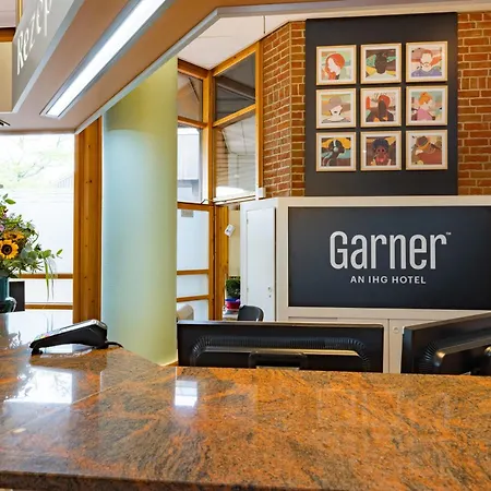 Garner - Akademie 3*