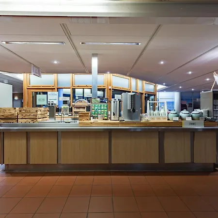 Garner - Akademie 3*
