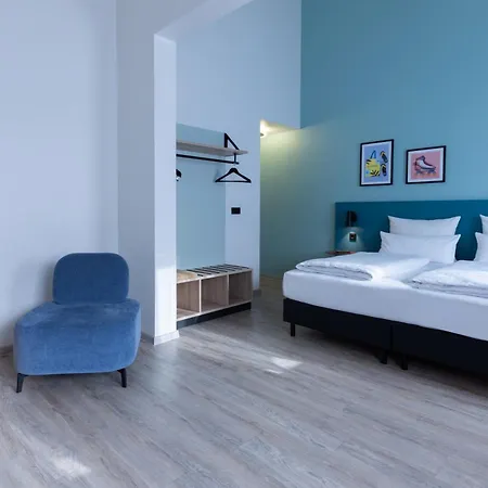 Отель Garner Hotel Kiel - Akademie 3*