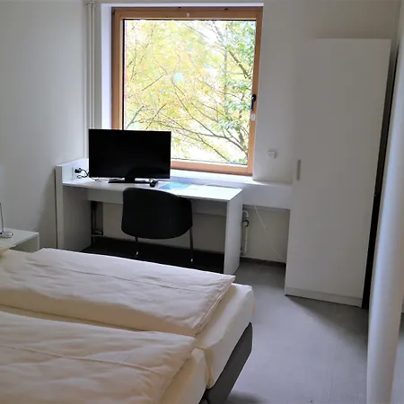 Garner - Akademie Hotell