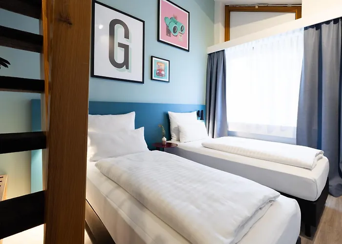 Garner - Akademie 3*