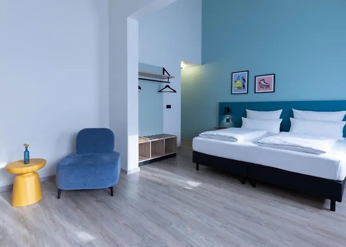 Hotel Garner - Akademie 3*