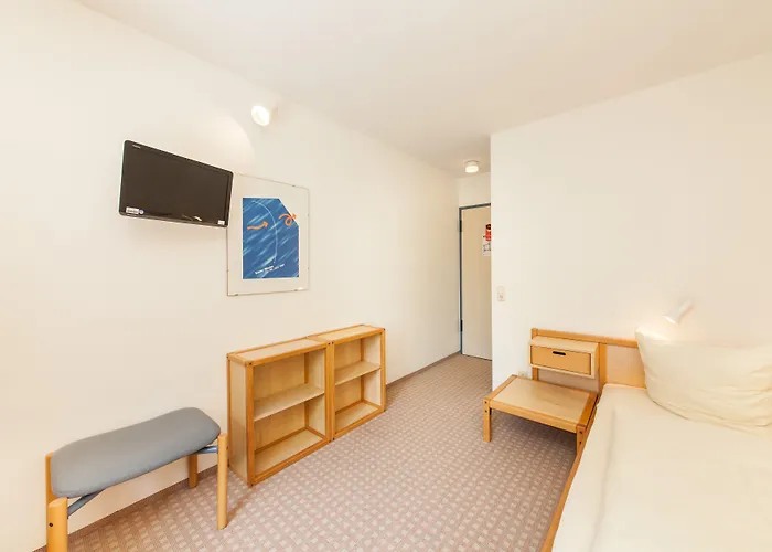 Garner - Akademie 酒店