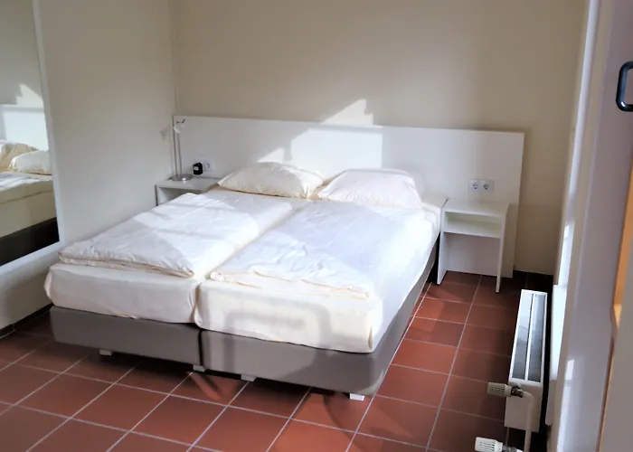 Garner - Akademie Kiel