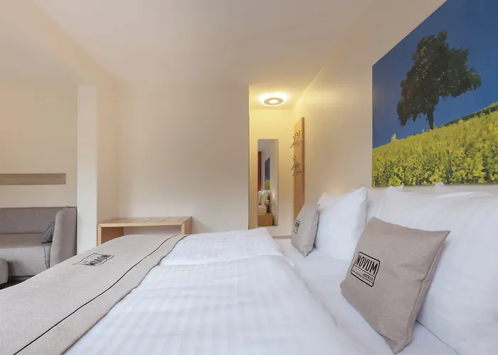 Hotel Garner - Akademie 3*